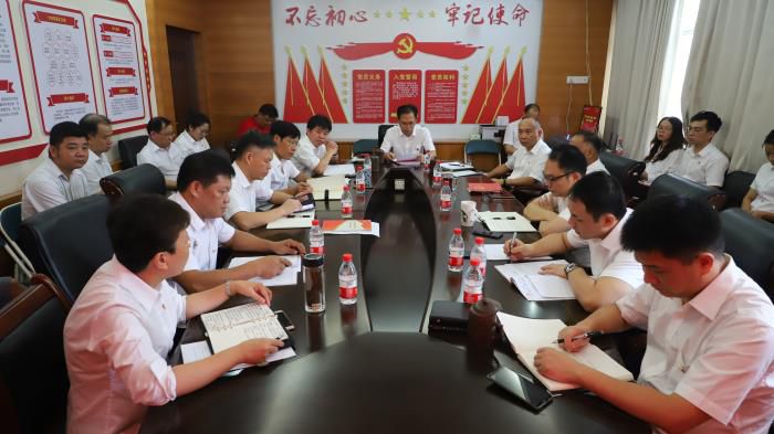7典型事例剖析會(huì )現場(chǎng)。譚龍 攝700.JPG