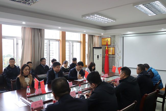 岑廷義宣貫人事任免決定。楊明皓 攝（修圖）.jpg